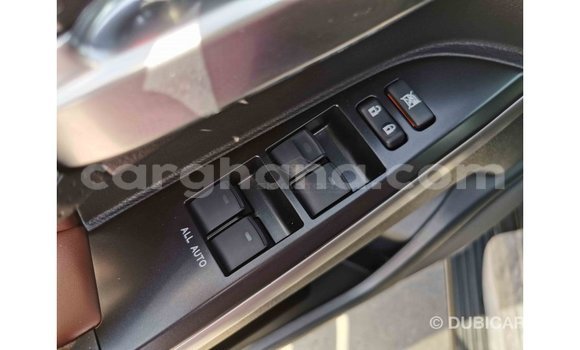 Ra Imported Toyota Land Cruiser Black Ọkọ̀ in Import - Dubai ni Ashanti Ra Imported Toyota Land Cruiser Black Ọkọ̀ in Import - Dubai ni Ashanti