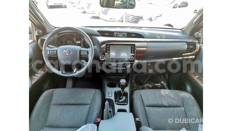 Big with watermark toyota hilux ashanti import dubai 34023