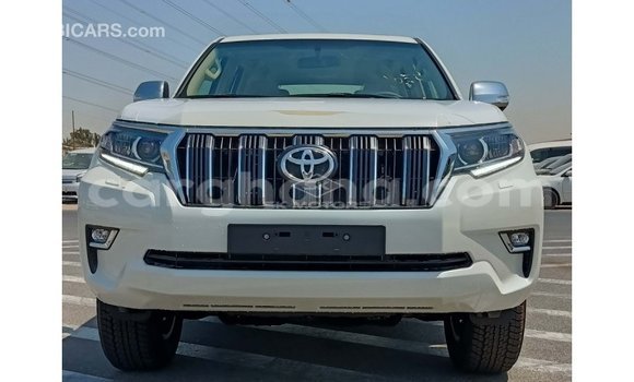 Sayi Imported Toyota Prado White Mota in Import - Dubai a Ashanti Sayi Imported Toyota Prado White Mota in Import - Dubai a Ashanti