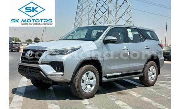 Buy Import Toyota Fortuner Other Car in Import - Dubai in Ashanti Buy Import Toyota Fortuner Other Car in Import - Dubai in Ashanti