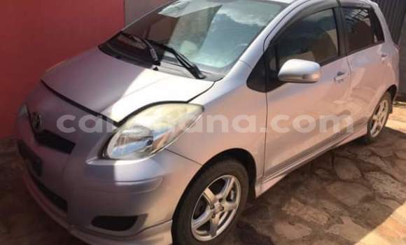 Ra Àlòkù Toyota Yaris Silver Ọkọ̀ in Sekondi–Takoradi Metropolitan ni Oorun Ra Àlòkù Toyota Yaris Silver Ọkọ̀ in Sekondi–Takoradi Metropolitan ni Oorun