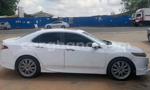 Ra Àlòkù Acura TSX funfun Ọkọ̀ in Accra ni Greater Accra Ra Àlòkù Acura TSX funfun Ọkọ̀ in Accra ni Greater Accra