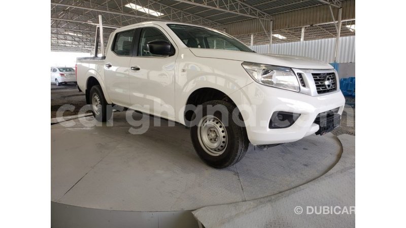 Big with watermark nissan navara ashanti import dubai 34122