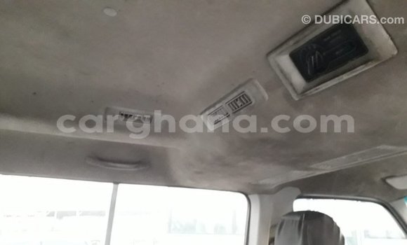 Ra Imported Nissan Urvan funfun Ọkọ̀ in Import - Dubai ni Ashanti Ra Imported Nissan Urvan funfun Ọkọ̀ in Import - Dubai ni Ashanti