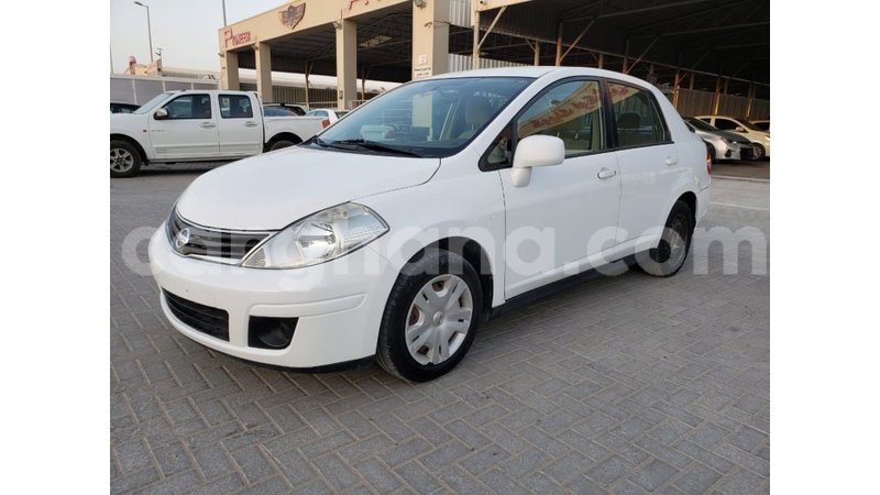 Big with watermark nissan tiida ashanti import dubai 34127