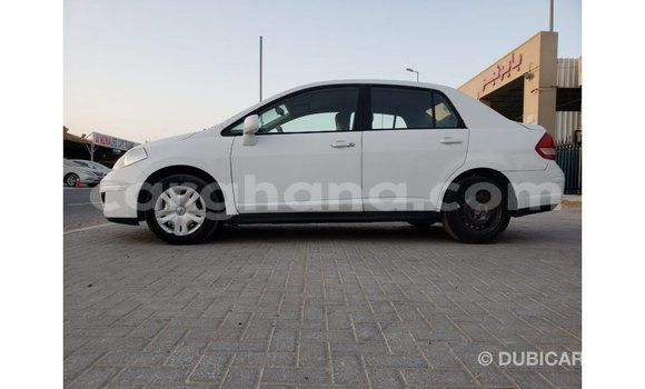 Sayi Imported Nissan Tiida White Mota in Import - Dubai a Ashanti Sayi Imported Nissan Tiida White Mota in Import - Dubai a Ashanti