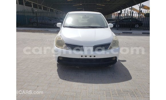 Sayi Imported Nissan Tiida White Mota in Import - Dubai a Ashanti Sayi Imported Nissan Tiida White Mota in Import - Dubai a Ashanti