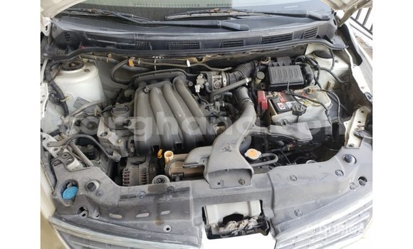 Sayi Imported Nissan Tiida White Mota in Import - Dubai a Ashanti Sayi Imported Nissan Tiida White Mota in Import - Dubai a Ashanti