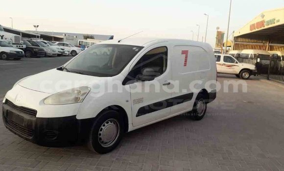 Ra Imported Peugeot Partner funfun Ọkọ̀ in Import - Dubai ni Ashanti Ra Imported Peugeot Partner funfun Ọkọ̀ in Import - Dubai ni Ashanti