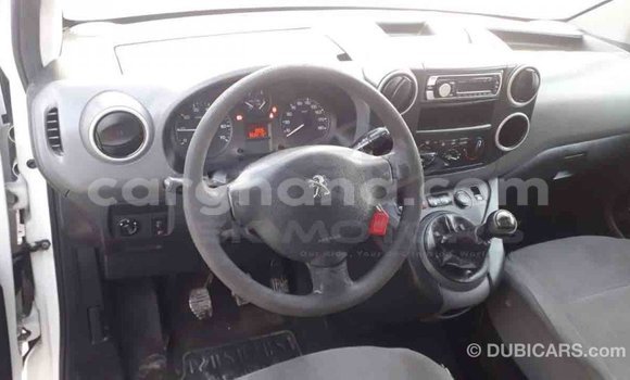 Ra Imported Peugeot Partner funfun Ọkọ̀ in Import - Dubai ni Ashanti Ra Imported Peugeot Partner funfun Ọkọ̀ in Import - Dubai ni Ashanti