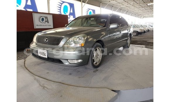 Sayi Imported Lexus CT Green Mota in Import - Dubai a Ashanti Sayi Imported Lexus CT Green Mota in Import - Dubai a Ashanti