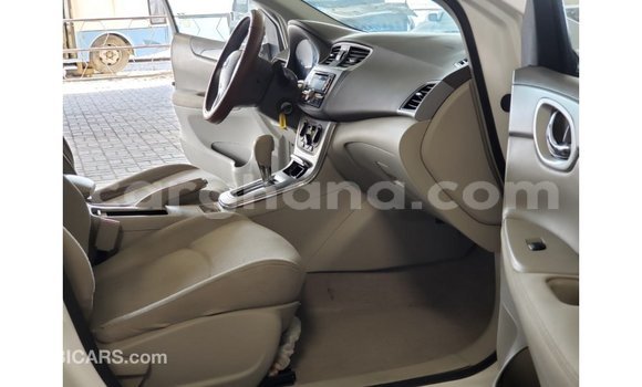 Sayi Imported Nissan Tiida White Mota in Import - Dubai a Ashanti Sayi Imported Nissan Tiida White Mota in Import - Dubai a Ashanti