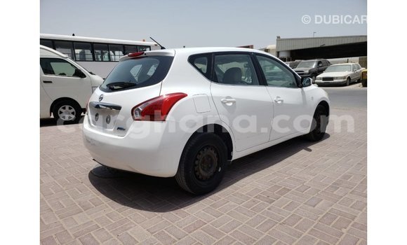 Sayi Imported Nissan Tiida White Mota in Import - Dubai a Ashanti Sayi Imported Nissan Tiida White Mota in Import - Dubai a Ashanti