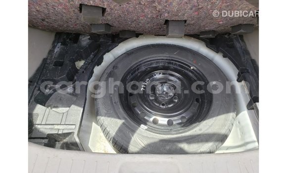 Sayi Imported Nissan Tiida White Mota in Import - Dubai a Ashanti Sayi Imported Nissan Tiida White Mota in Import - Dubai a Ashanti