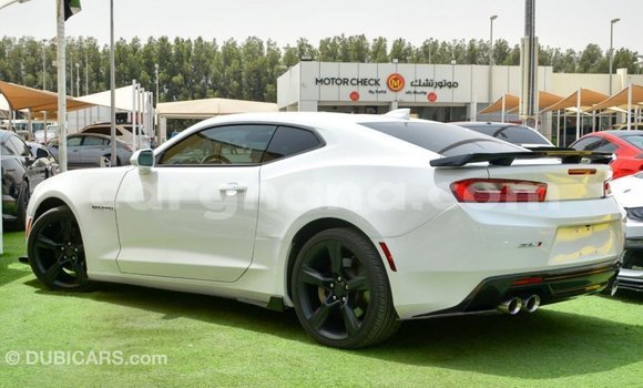 Ra Imported Chevrolet Camaro funfun Ọkọ̀ in Import - Dubai ni Ashanti Ra Imported Chevrolet Camaro funfun Ọkọ̀ in Import - Dubai ni Ashanti