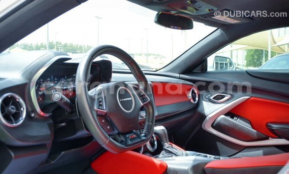 Ra Imported Chevrolet Camaro funfun Ọkọ̀ in Import - Dubai ni Ashanti Ra Imported Chevrolet Camaro funfun Ọkọ̀ in Import - Dubai ni Ashanti