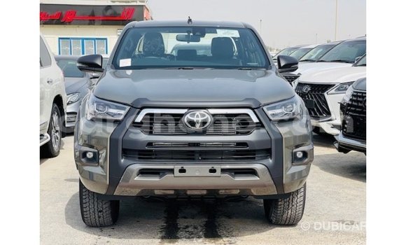 Buy Import Toyota Hilux Green Car in Import - Dubai in Ashanti Buy Import Toyota Hilux Green Car in Import - Dubai in Ashanti
