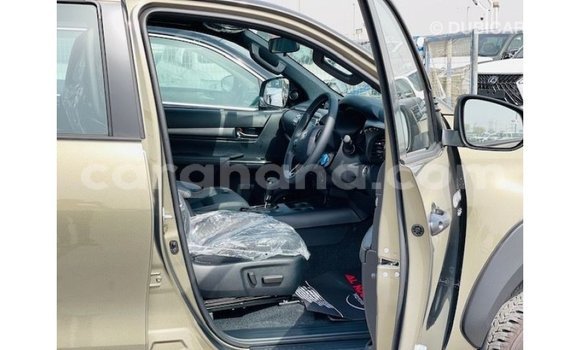 Buy Import Toyota Hilux Green Car in Import - Dubai in Ashanti Buy Import Toyota Hilux Green Car in Import - Dubai in Ashanti