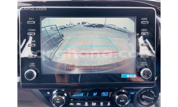 Buy Import Toyota Hilux Green Car in Import - Dubai in Ashanti Buy Import Toyota Hilux Green Car in Import - Dubai in Ashanti