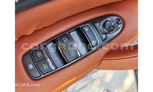 Ra Imported Nissan Patrol funfun Ọkọ̀ in Import - Dubai ni Ashanti Ra Imported Nissan Patrol funfun Ọkọ̀ in Import - Dubai ni Ashanti