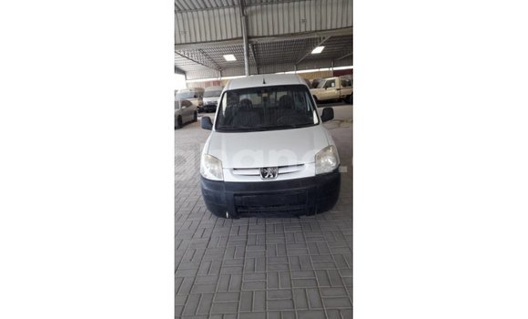 Sayi Imported Peugeot Partner White Mota in Import - Dubai a Ashanti Sayi Imported Peugeot Partner White Mota in Import - Dubai a Ashanti