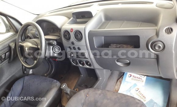 Sayi Imported Peugeot Partner White Mota in Import - Dubai a Ashanti Sayi Imported Peugeot Partner White Mota in Import - Dubai a Ashanti