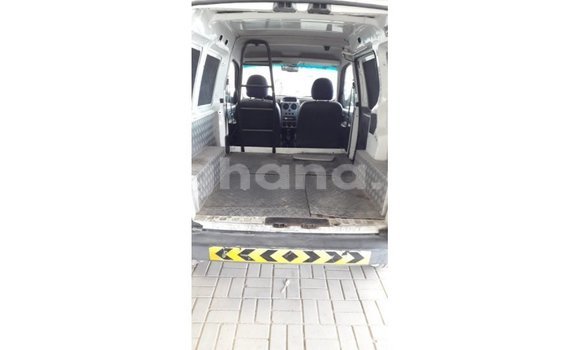 Sayi Imported Peugeot Partner White Mota in Import - Dubai a Ashanti Sayi Imported Peugeot Partner White Mota in Import - Dubai a Ashanti