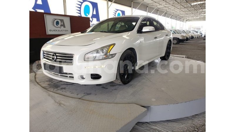 Big with watermark nissan maxima ashanti import dubai 34177