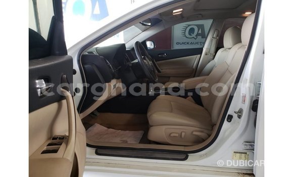 Ra Imported Nissan Maxima funfun Ọkọ̀ in Import - Dubai ni Ashanti Ra Imported Nissan Maxima funfun Ọkọ̀ in Import - Dubai ni Ashanti