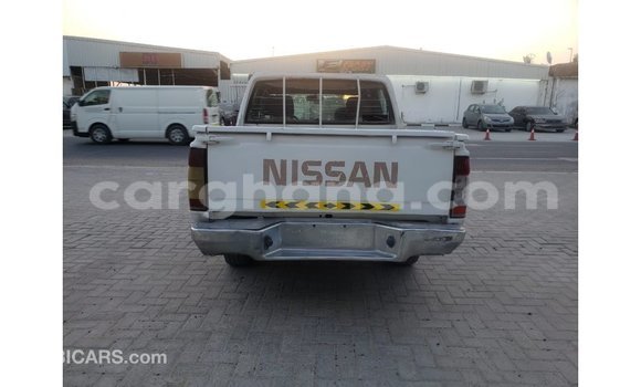 Buy Import Nissan Pickup White Car in Import - Dubai in Ashanti Buy Import Nissan Pickup White Car in Import - Dubai in Ashanti