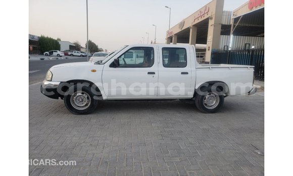 Buy Import Nissan Pickup White Car in Import - Dubai in Ashanti Buy Import Nissan Pickup White Car in Import - Dubai in Ashanti