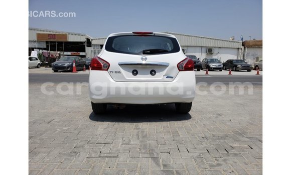 Sayi Imported Nissan Tiida White Mota in Import - Dubai a Ashanti Sayi Imported Nissan Tiida White Mota in Import - Dubai a Ashanti