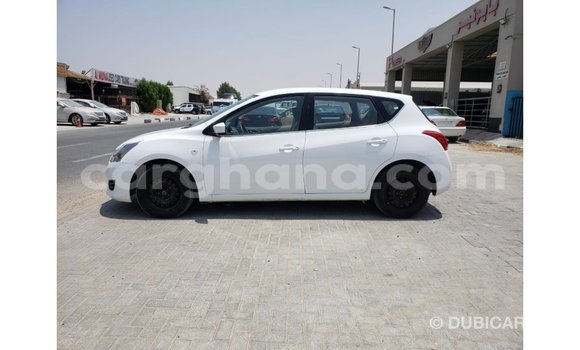Sayi Imported Nissan Tiida White Mota in Import - Dubai a Ashanti Sayi Imported Nissan Tiida White Mota in Import - Dubai a Ashanti