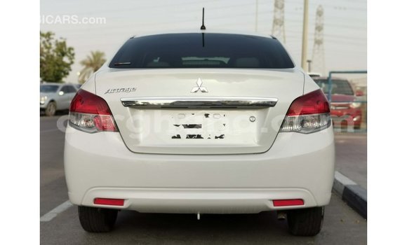 Ra Imported Mitsubishi Attrage funfun Ọkọ̀ in Import - Dubai ni Ashanti Ra Imported Mitsubishi Attrage funfun Ọkọ̀ in Import - Dubai ni Ashanti