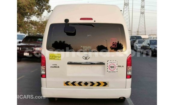 Sayi Imported Toyota Hiace White Mota in Import - Dubai a Ashanti Sayi Imported Toyota Hiace White Mota in Import - Dubai a Ashanti