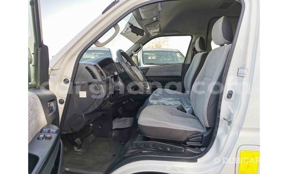 Sayi Imported Toyota Hiace White Mota in Import - Dubai a Ashanti Sayi Imported Toyota Hiace White Mota in Import - Dubai a Ashanti