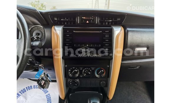 Buy Import Toyota Fortuner White Car in Import - Dubai in Ashanti Buy Import Toyota Fortuner White Car in Import - Dubai in Ashanti