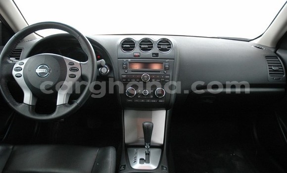 Ra Àlòkù Nissan Altima funfun Ọkọ̀ in Sekondi–Takoradi Metropolitan ni Oorun Ra Àlòkù Nissan Altima funfun Ọkọ̀ in Sekondi–Takoradi Metropolitan ni Oorun