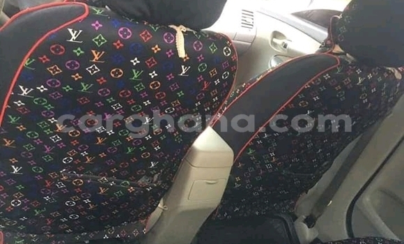 Sayi Na hannu Toyota Corolla White Mota in Accra a Greater Accra Sayi Na hannu Toyota Corolla White Mota in Accra a Greater Accra