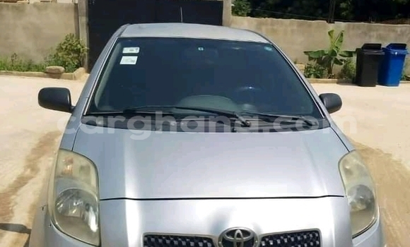 Ra Àlòkù Toyota Vitz Miiran Ọkọ̀ in Accra ni Greater Accra Ra Àlòkù Toyota Vitz Miiran Ọkọ̀ in Accra ni Greater Accra