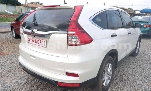 Sayi Na hannu Honda CR–V White Mota in Accra a Greater Accra Sayi Na hannu Honda CR–V White Mota in Accra a Greater Accra
