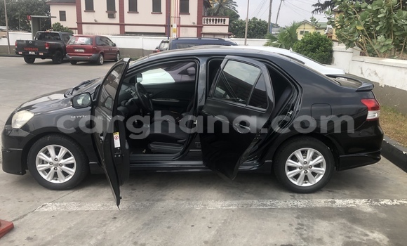 Ra Àlòkù Toyota Yaris Black Ọkọ̀ in Accra ni Greater Accra