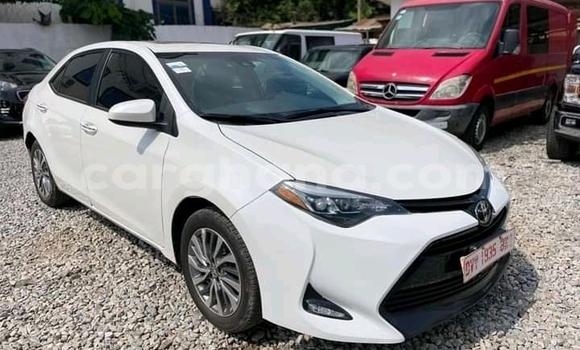 Buy Used Toyota Corolla White Car in Accra in Greater Accra Buy Used Toyota Corolla White Car in Accra in Greater Accra