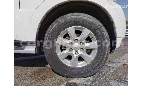 Sayi Imported Nissan Patrol White Mota in Import - Dubai a Ashanti Sayi Imported Nissan Patrol White Mota in Import - Dubai a Ashanti