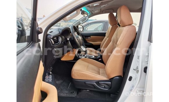 Buy Import Toyota Fortuner White Car in Import - Dubai in Ashanti Buy Import Toyota Fortuner White Car in Import - Dubai in Ashanti
