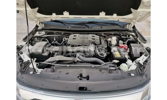 Buy Import Mitsubishi Montero White Car in Import - Dubai in Ashanti Buy Import Mitsubishi Montero White Car in Import - Dubai in Ashanti