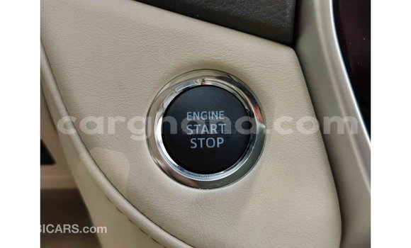 Buy Import Toyota Land Cruiser White Car in Import - Dubai in Ashanti Buy Import Toyota Land Cruiser White Car in Import - Dubai in Ashanti