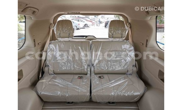 Buy Import Toyota Land Cruiser White Car in Import - Dubai in Ashanti Buy Import Toyota Land Cruiser White Car in Import - Dubai in Ashanti