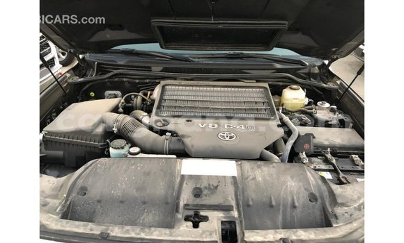 Buy Import Toyota Land Cruiser Other Car in Import - Dubai in Ashanti Buy Import Toyota Land Cruiser Other Car in Import - Dubai in Ashanti