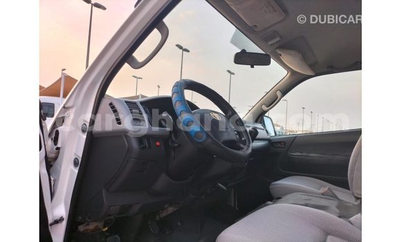 Buy Import Toyota Hiace White Car in Import - Dubai in Ashanti Buy Import Toyota Hiace White Car in Import - Dubai in Ashanti